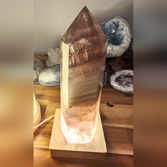 Amythyst point lamp - Picture 1 of 3